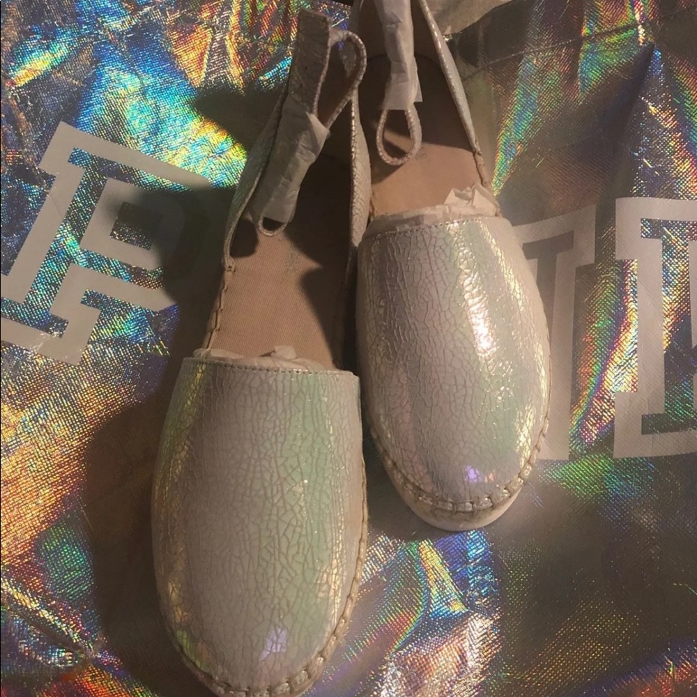 Kenneth Cole Mermaid Sandals